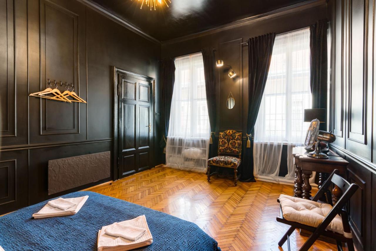 The Escapade From A Jewish District Apartment
