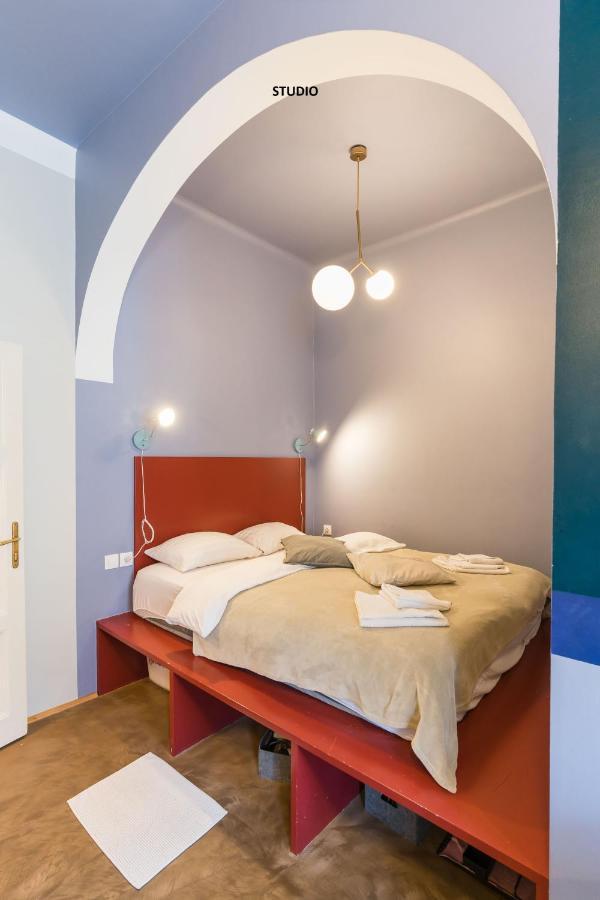 The Escapade From A Jewish District Apartment *