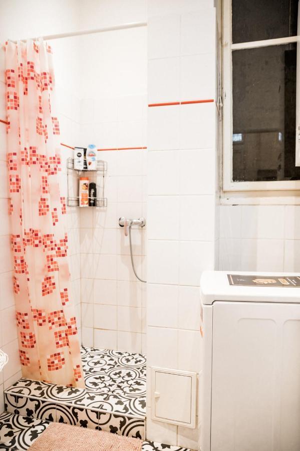 Stylish And Spacious ! Location Kazincy Netflix * Budapest