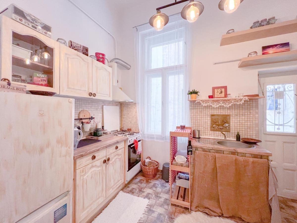 New Flower Garden Apartment