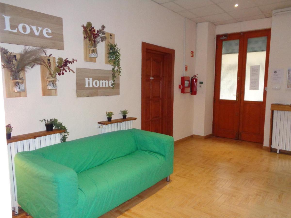 Loft House Pensión