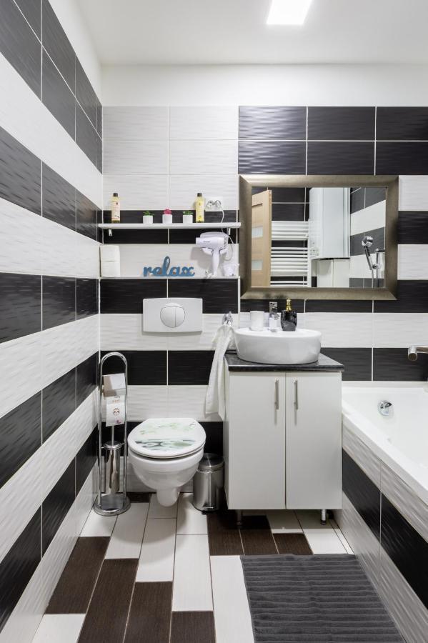 H29 Vivien Apartman
