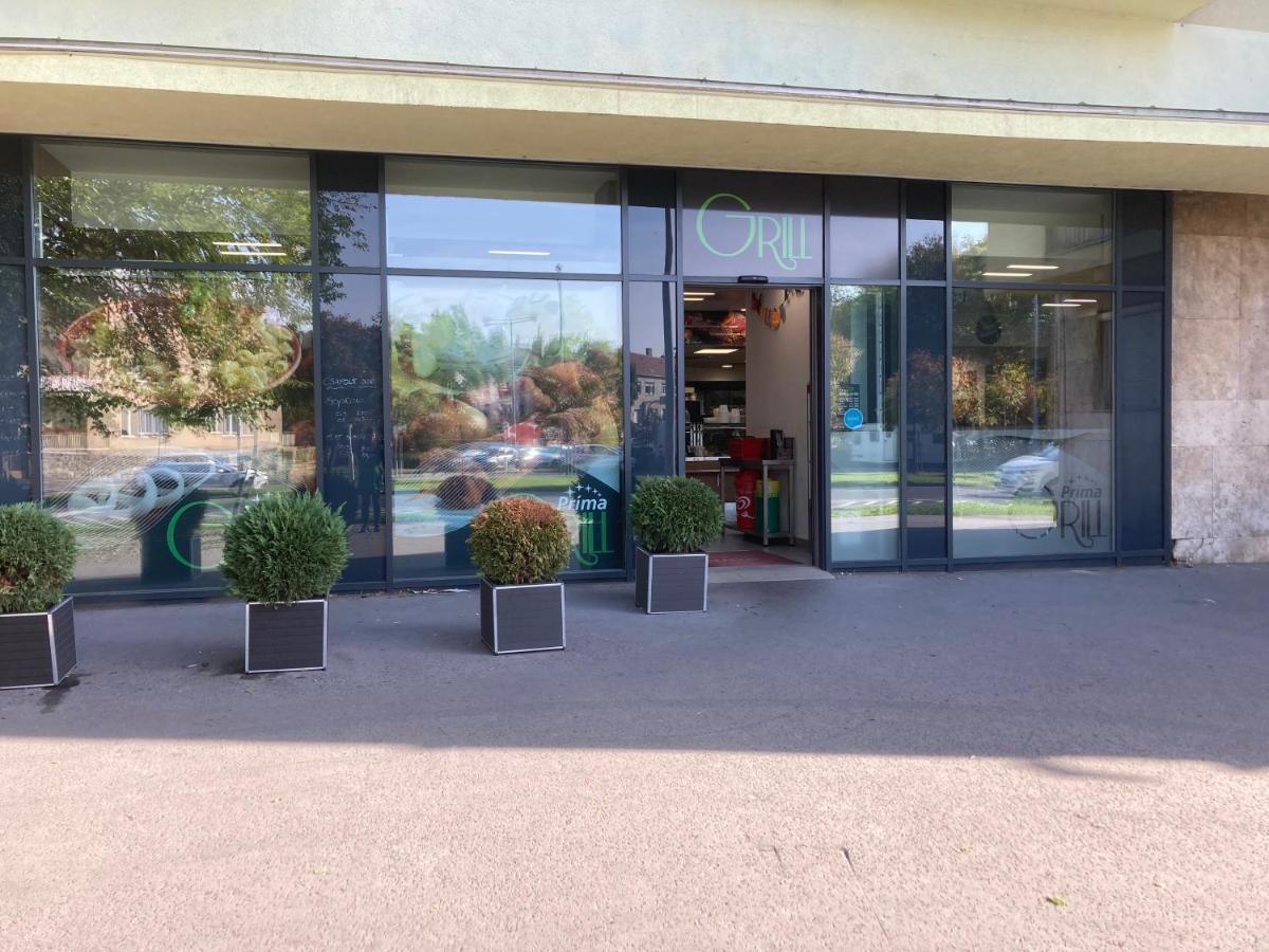 Apartament Designer Feszek
