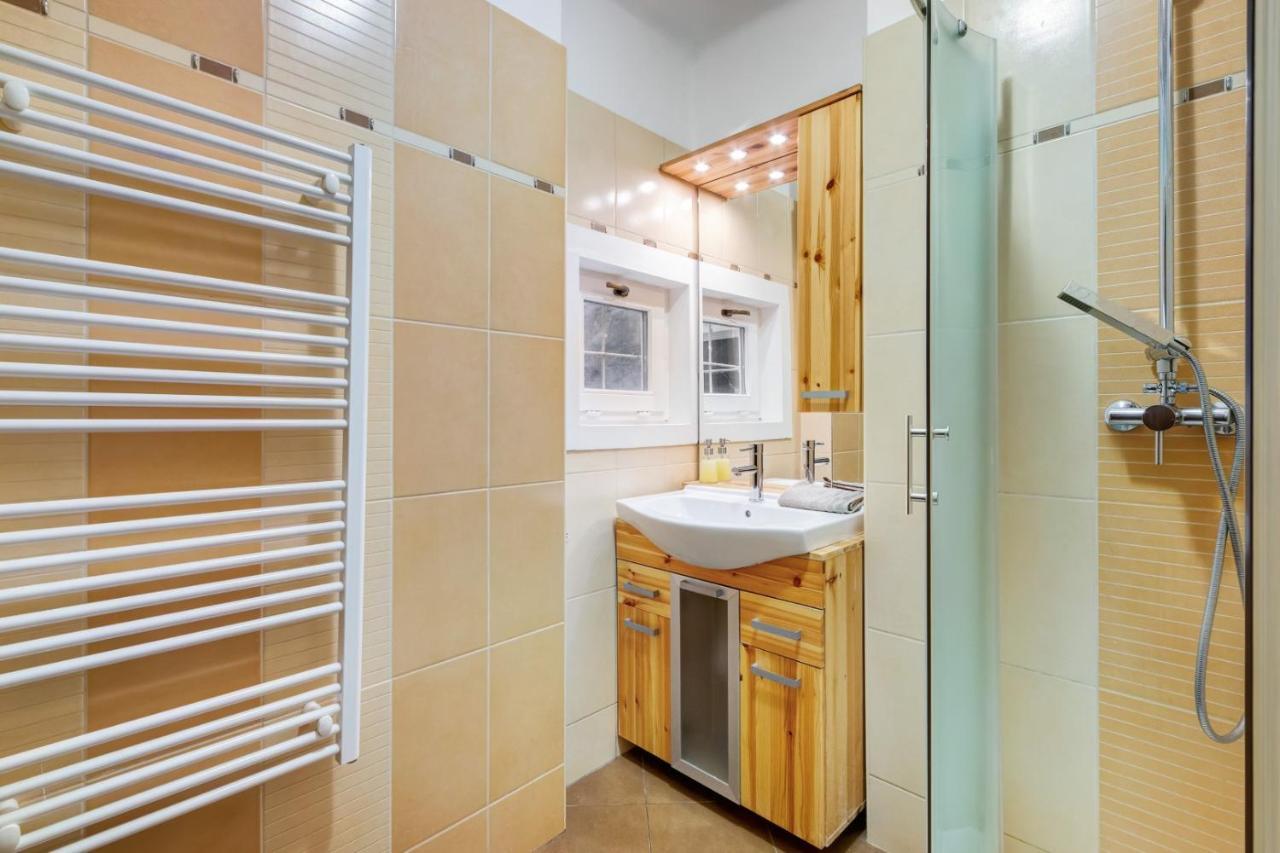 River View Apartment