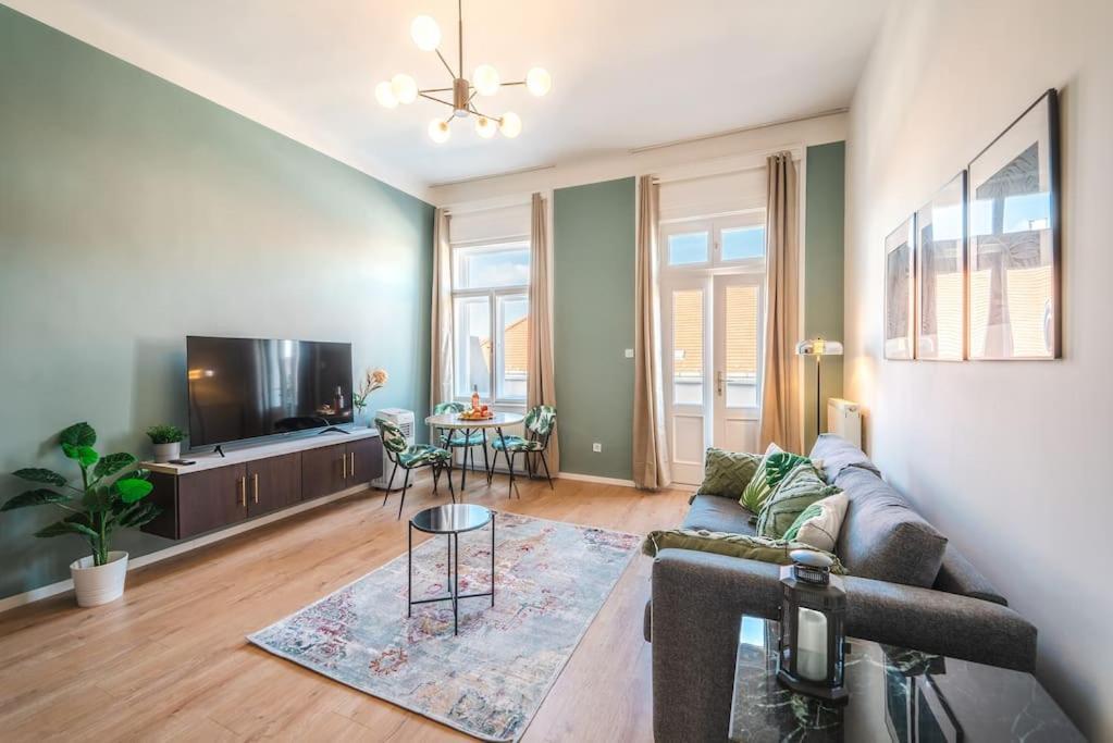 Brandnew Citycenter Flat With The View And Terrace Apartament Budapeszt