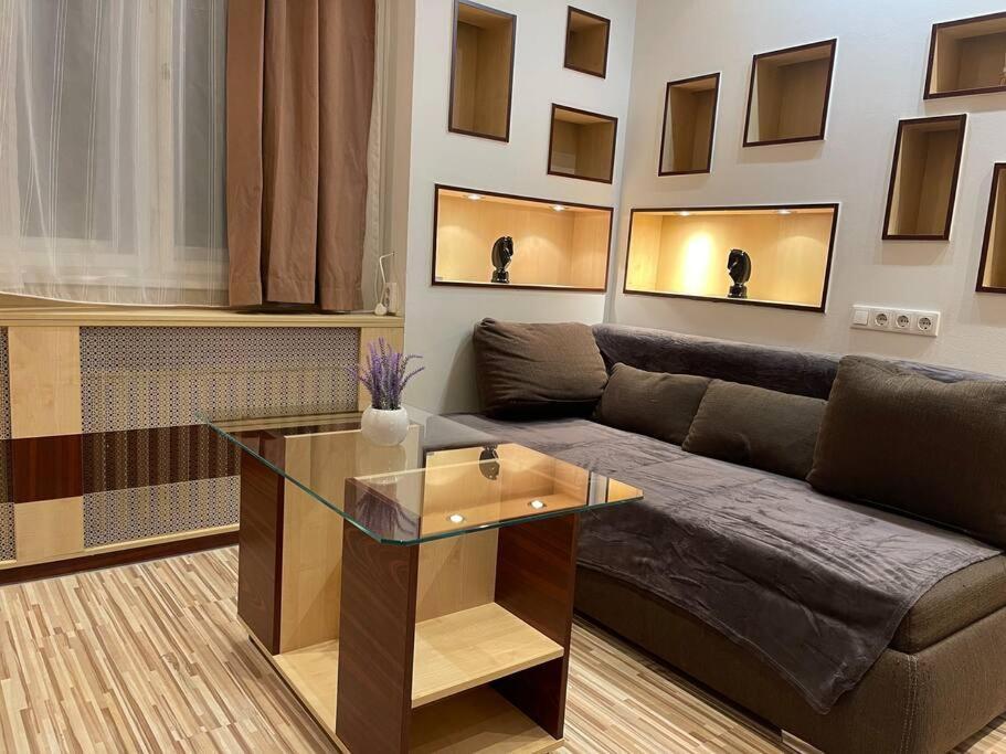 Pera Apartmant