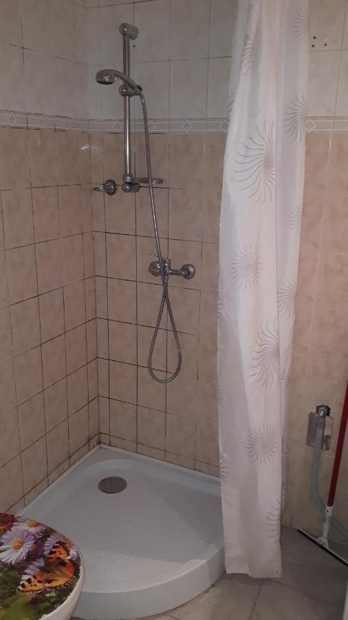 Garibaldi Apartman *