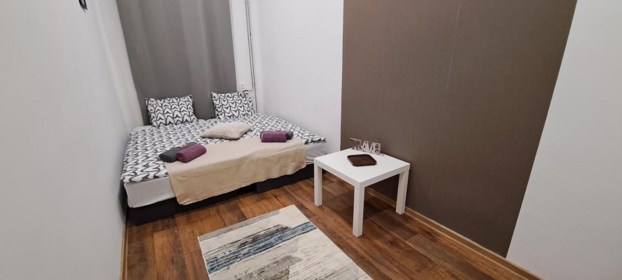Pina Colada In The Party District Apartment Budapest