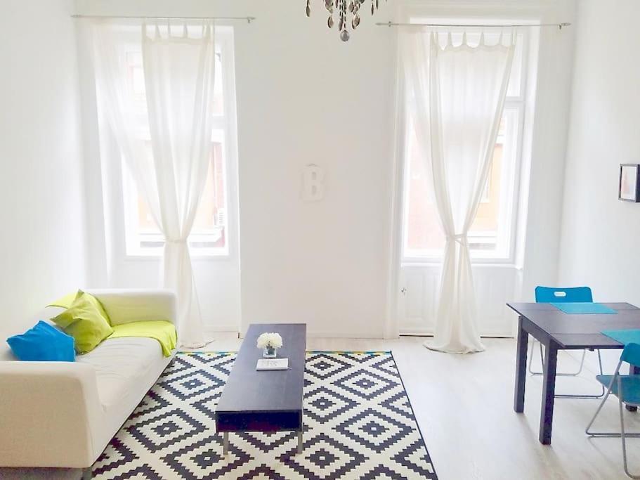 Bright And Cozy - Center Budapest