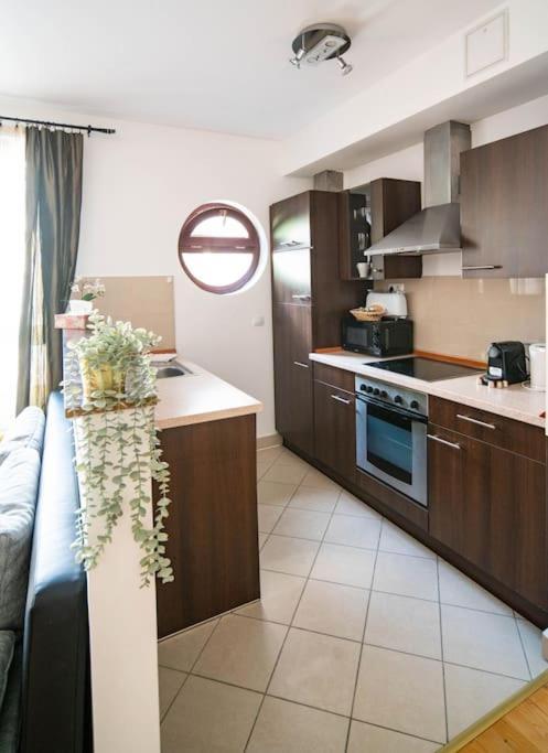 Free Parking! Soho 304, 4 Ppl, Ac, Fast Wifi, Smart Tv Apartamento Budapest