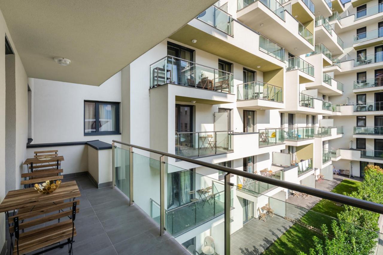 Navy Angel With Balcony Apartamento