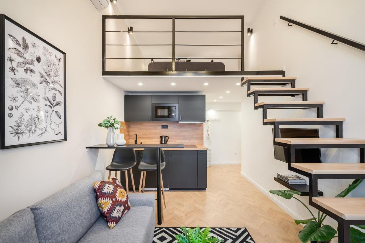 K33- Boutique Apartments, Location, By Bqa Apartmán