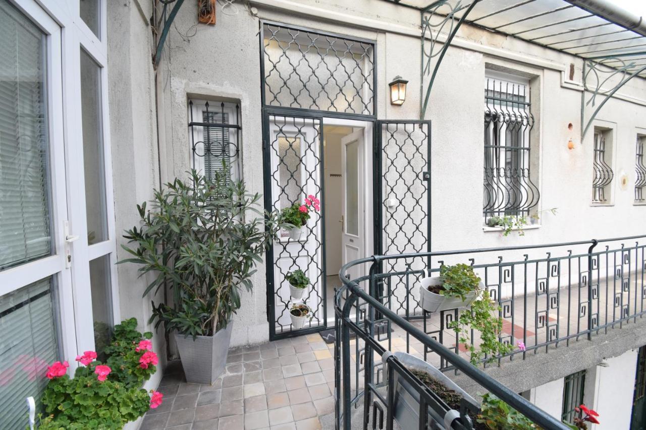 Apartment Budacastle Panoramic Luxurious Family Apt, Free Parking Included Budapest