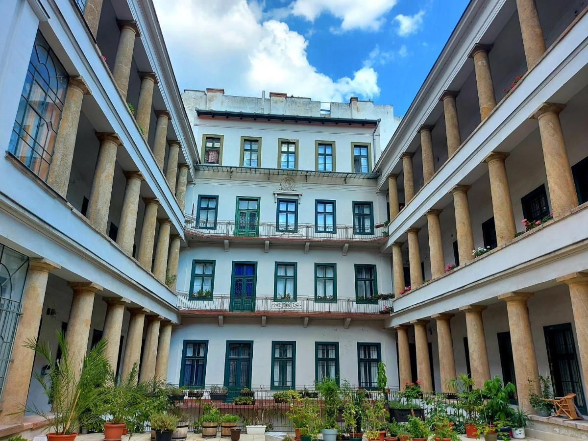 Center Terrace * Budapest
