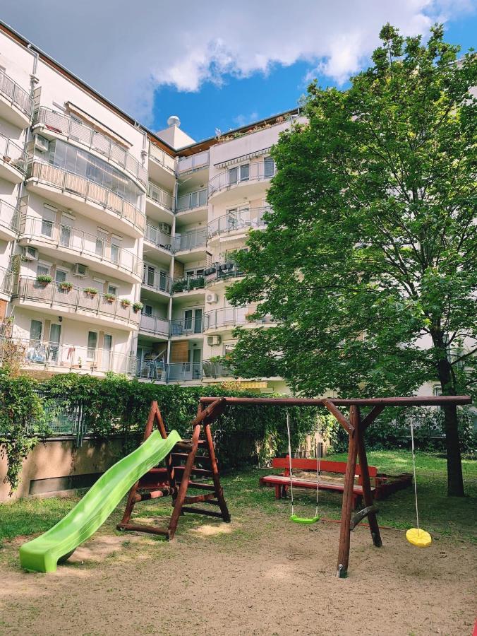 Santos 1214 Apartment Budapest