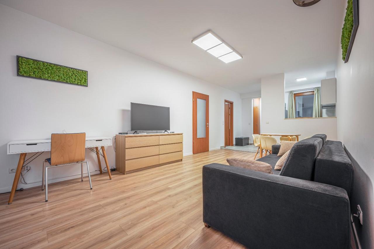 Apartamento Modern With Garage