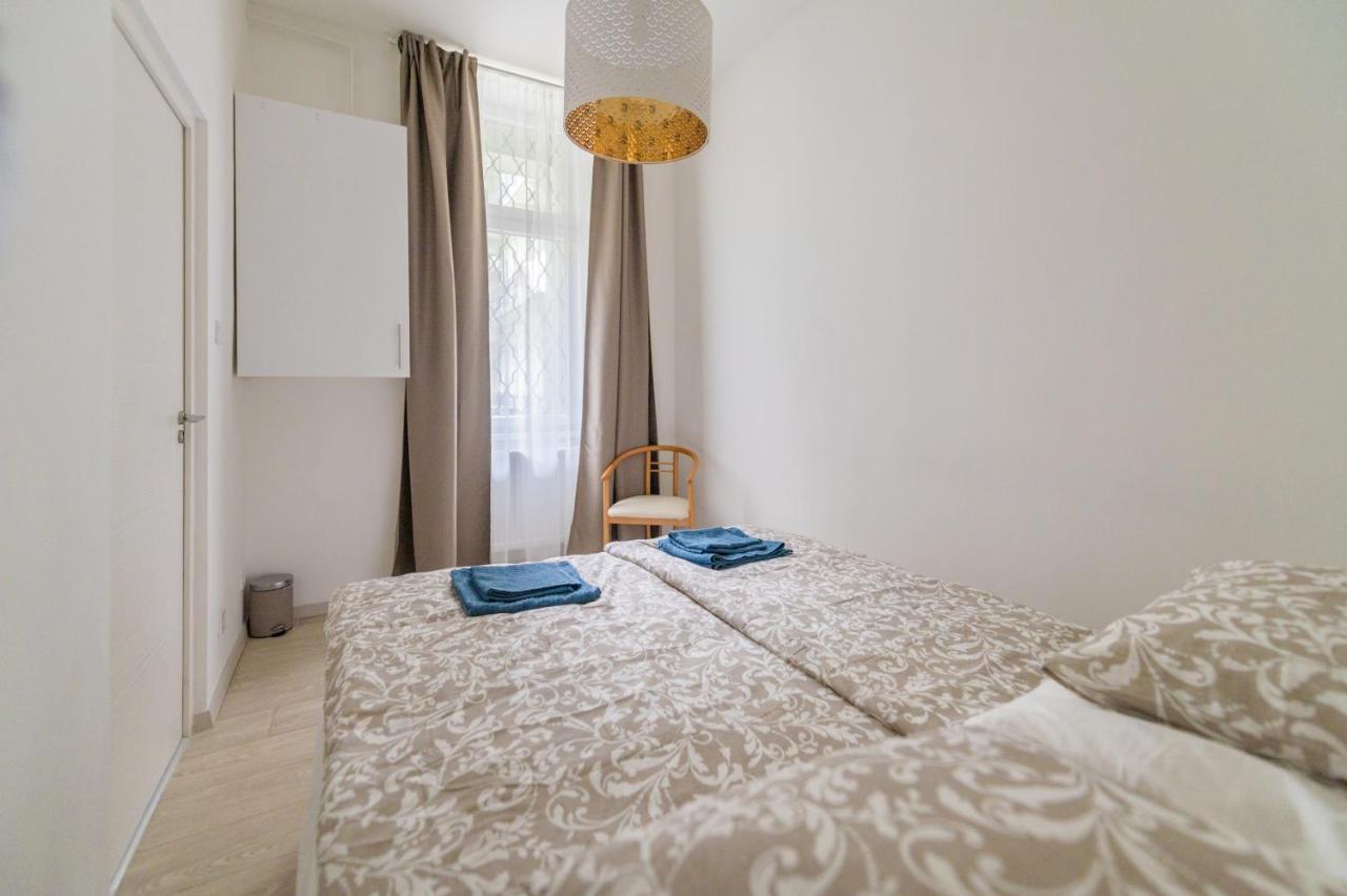 Apartman Downtown Gem Aircond Close To Heroes' Square