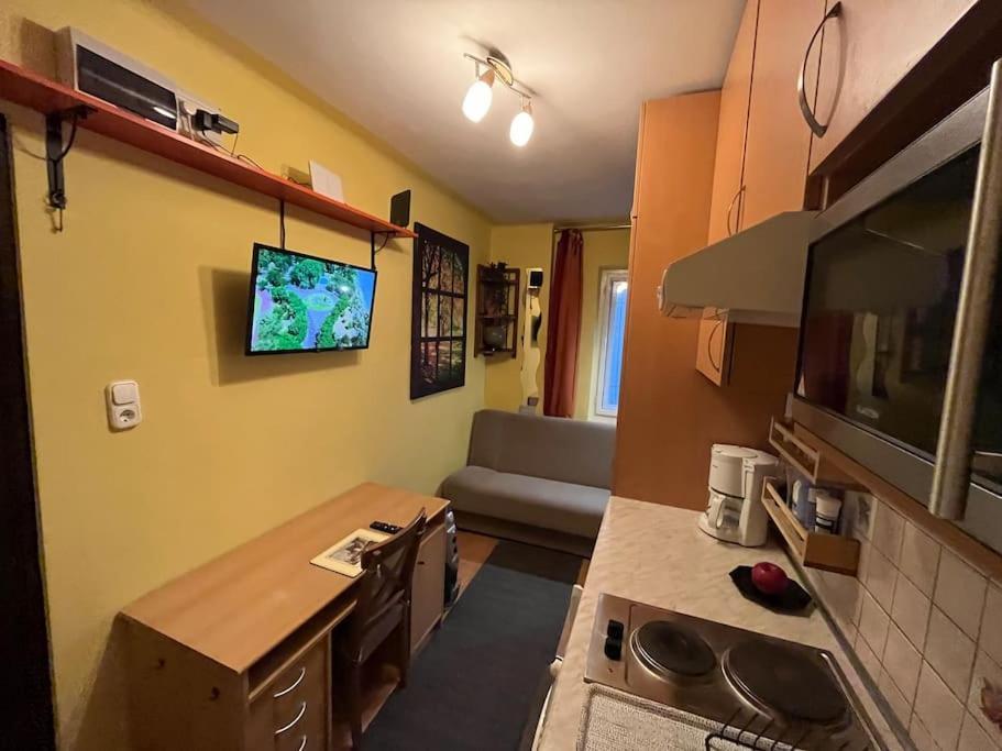 Tiny Private In Central Buda. *