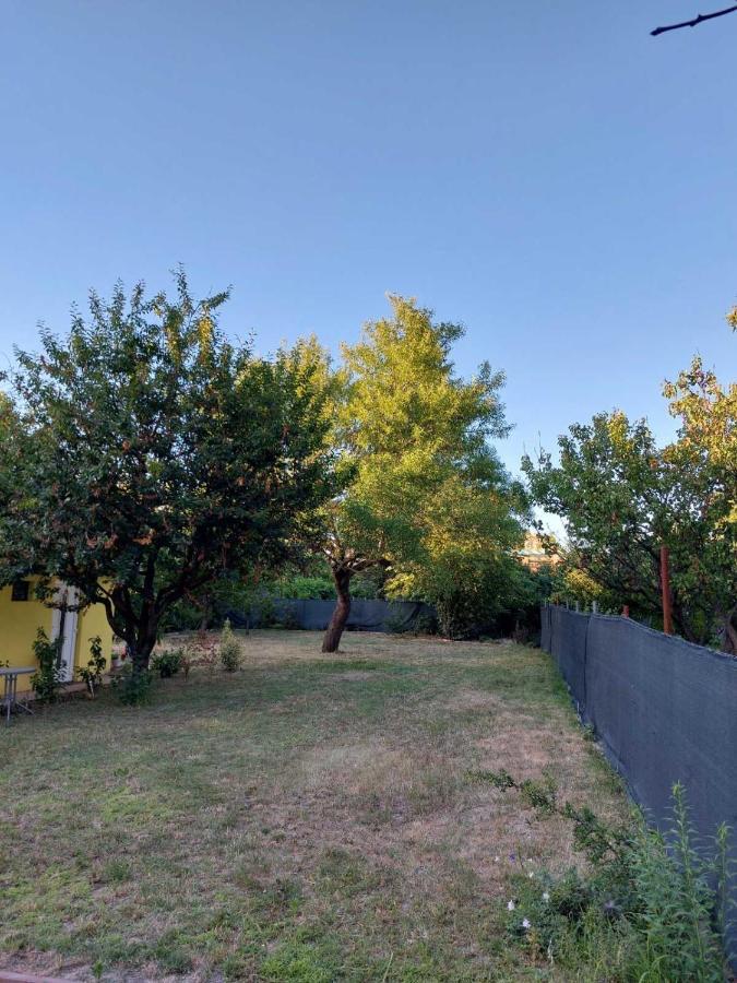 Hi-bp Garden Batsanyi Tiny House Near The Train With Free Parking * Budapest