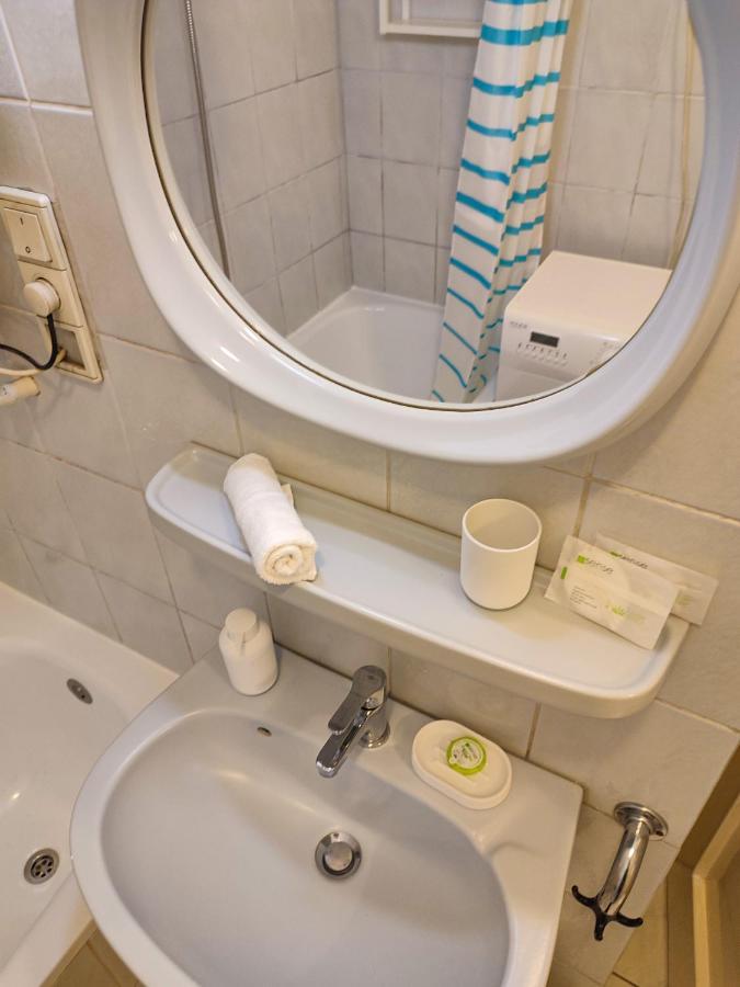 Apartament Bond & Sue