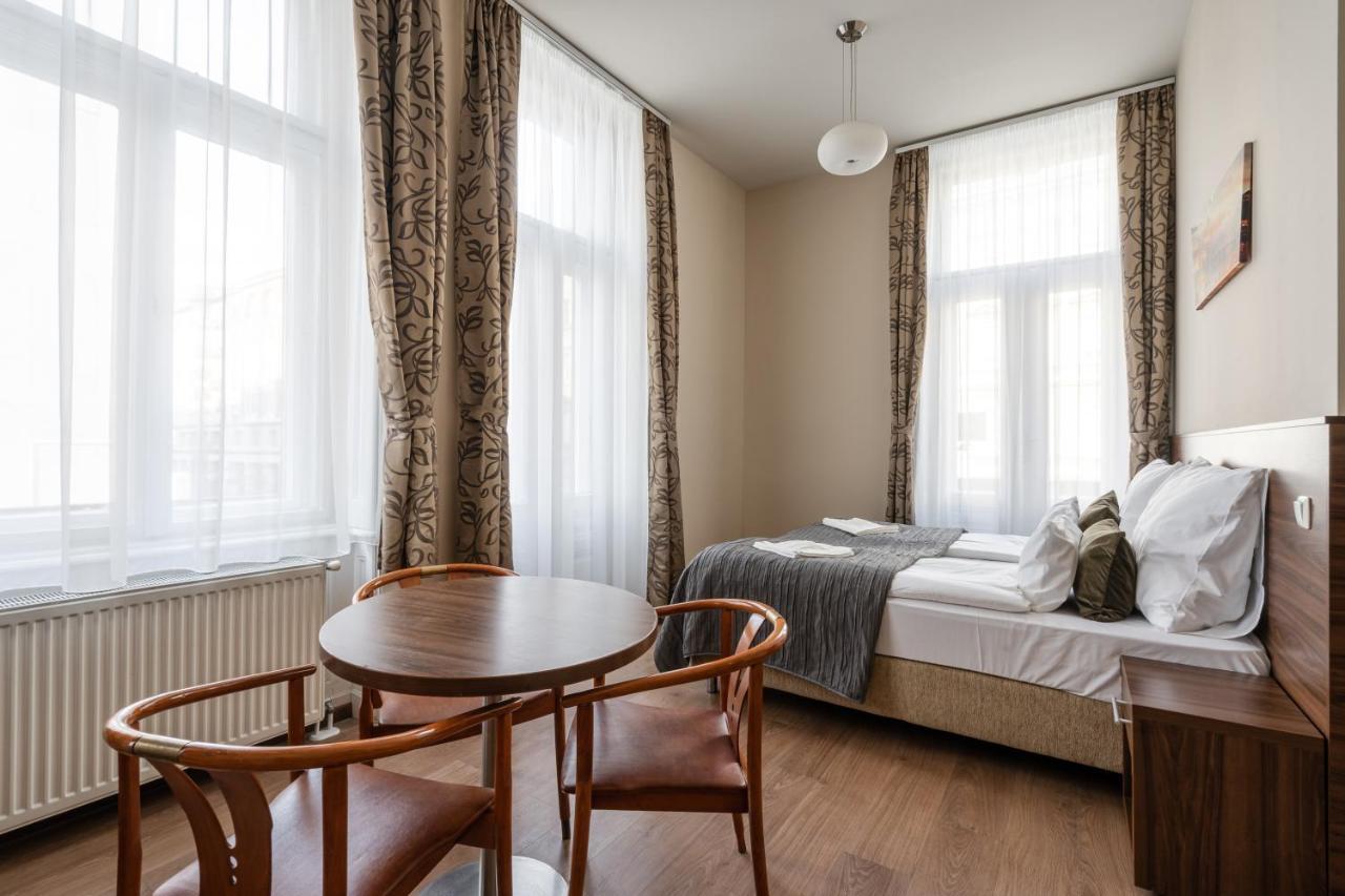 Elit Boutique Rooms- Location by bqa Szálloda *