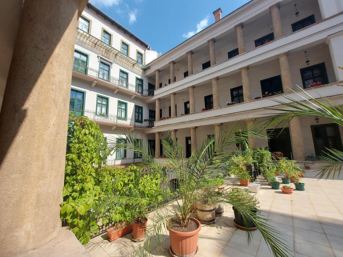 Center Terrace * Budapest
