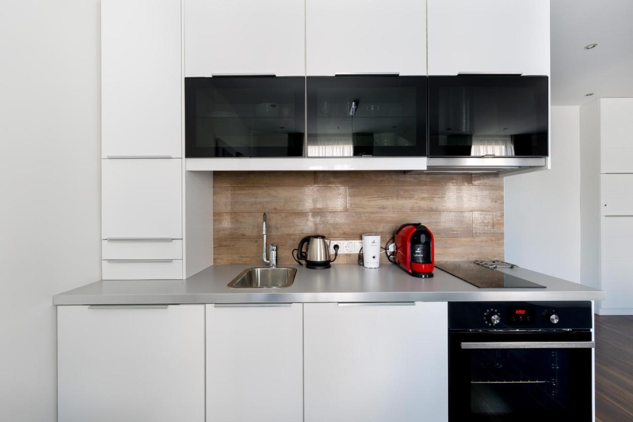 Square 2 Bedrooms - Michaelides Voeroesmarty Square Residences Budapest
