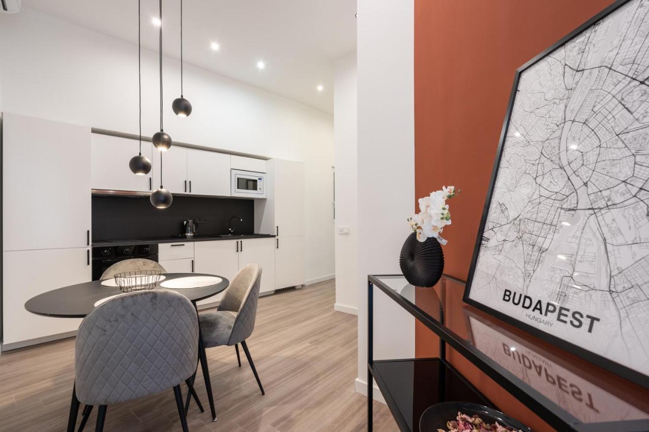 Kl26- Quality Apartments, Best Location. By Bqa * Budapest