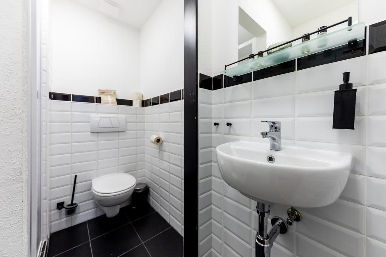 Hotel Adagio Downtown 3*