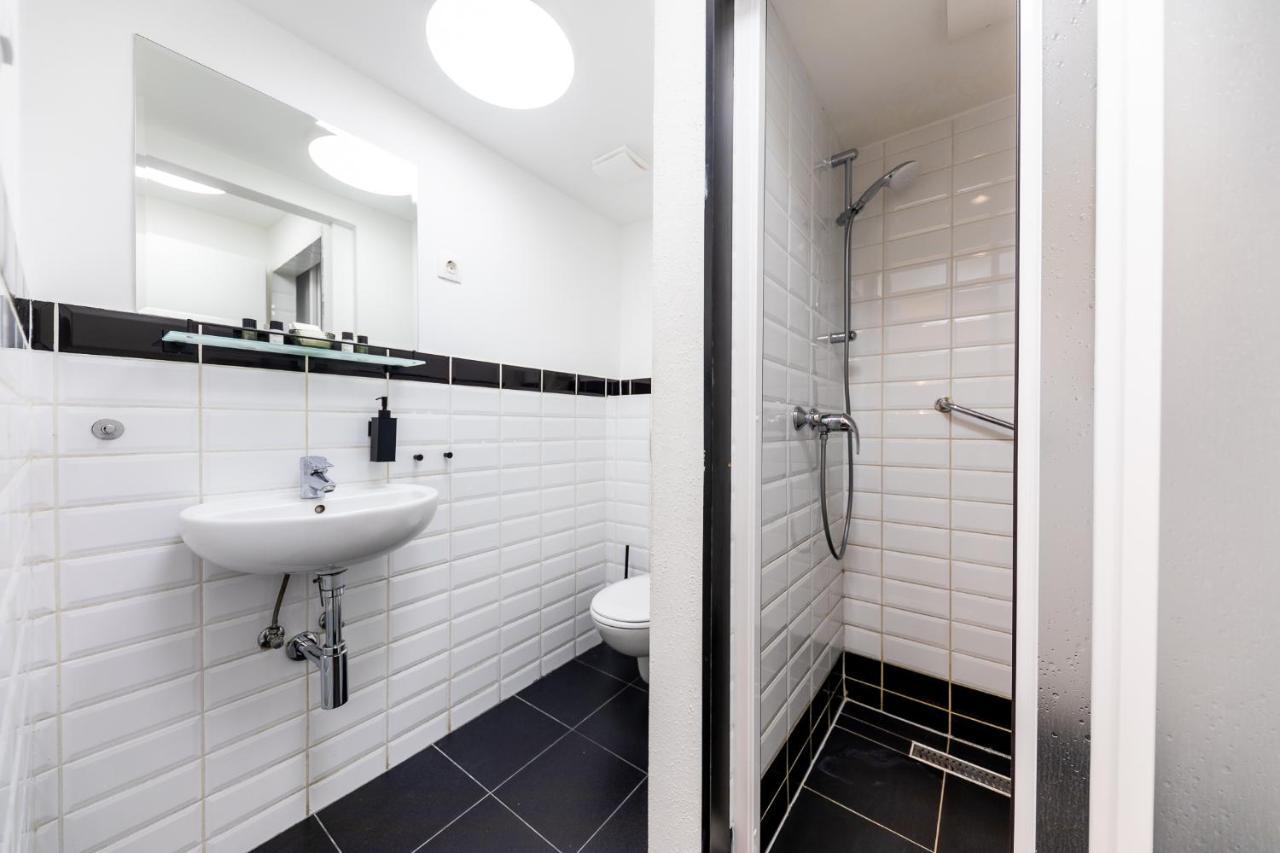 Hotel Adagio Downtown 3*
