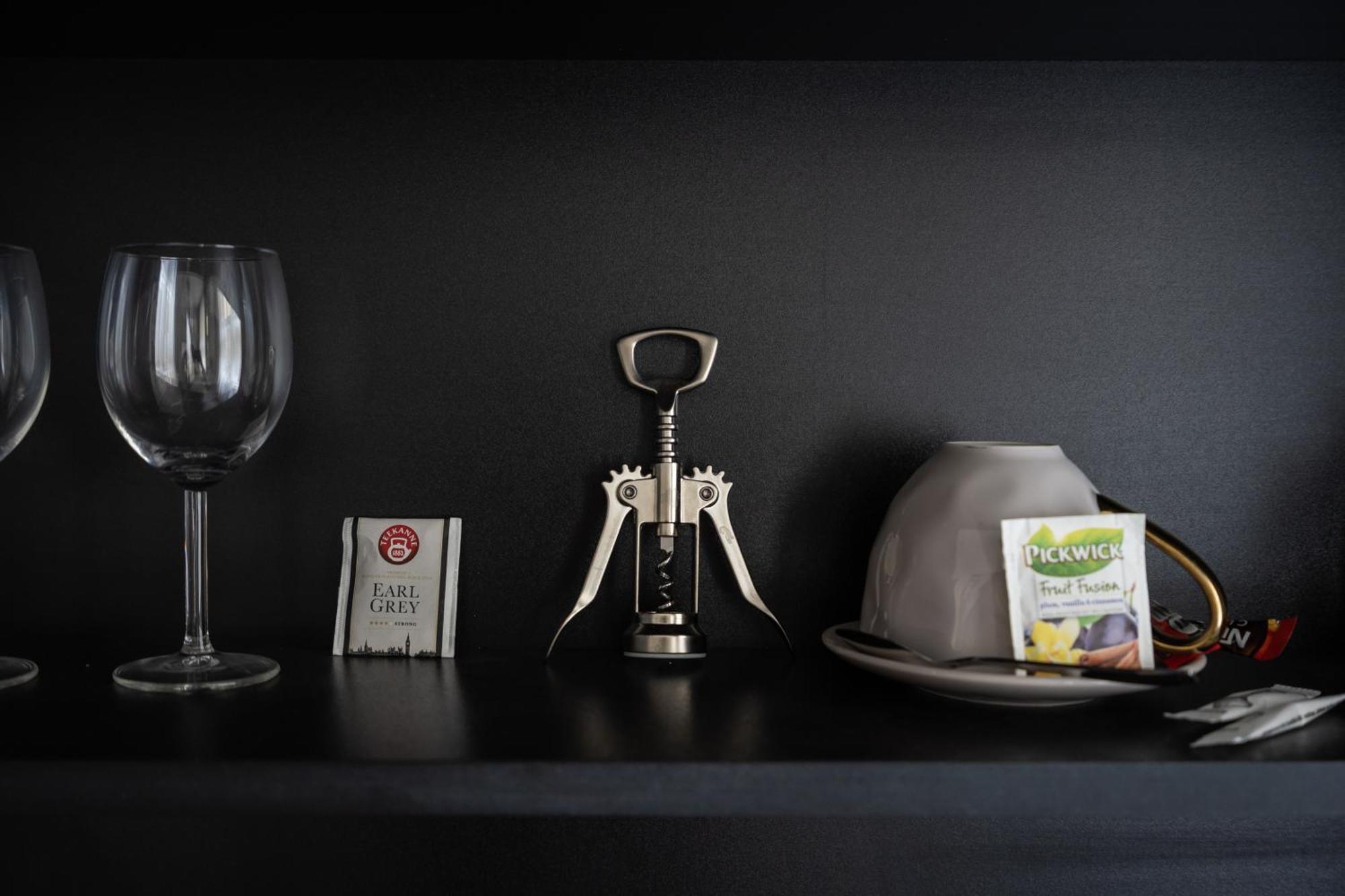 Hotel Astoria Boutique Suites- Location By Bqa *