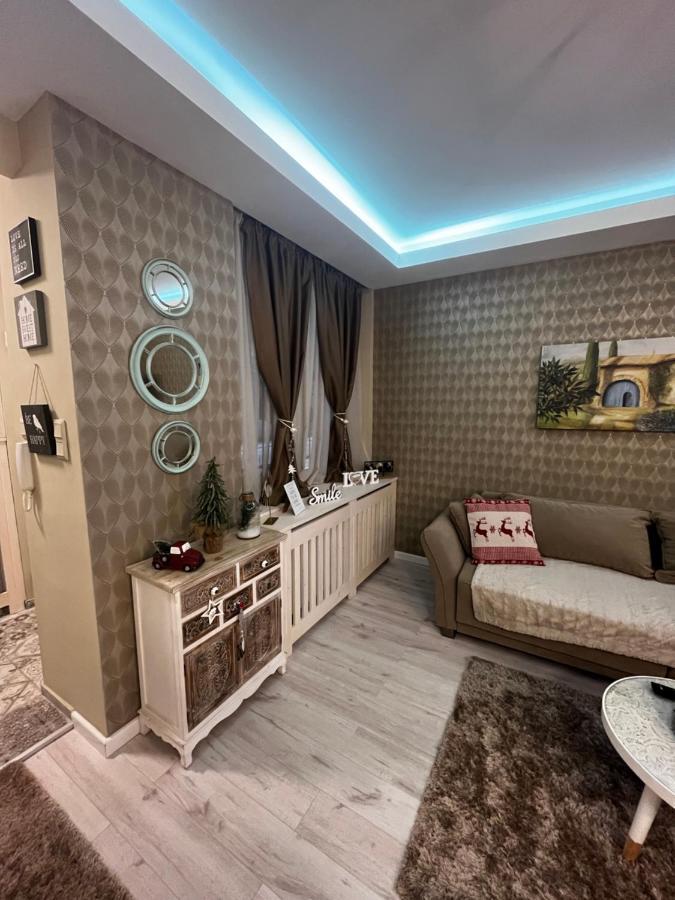 Apartment Paradise House *