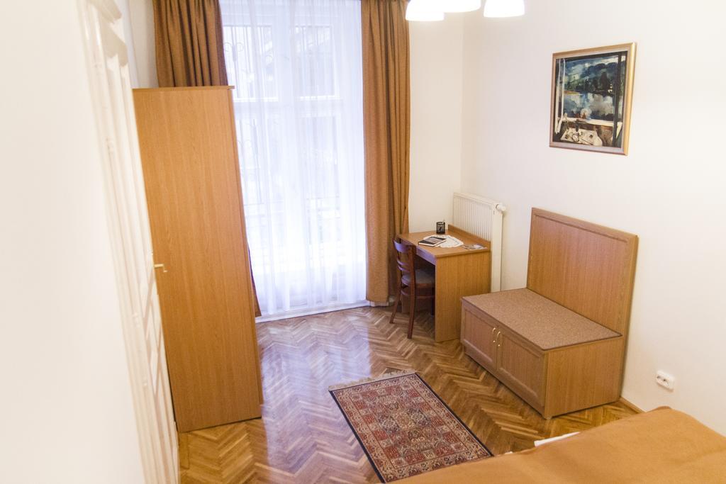 Authentic Apartment Budapest