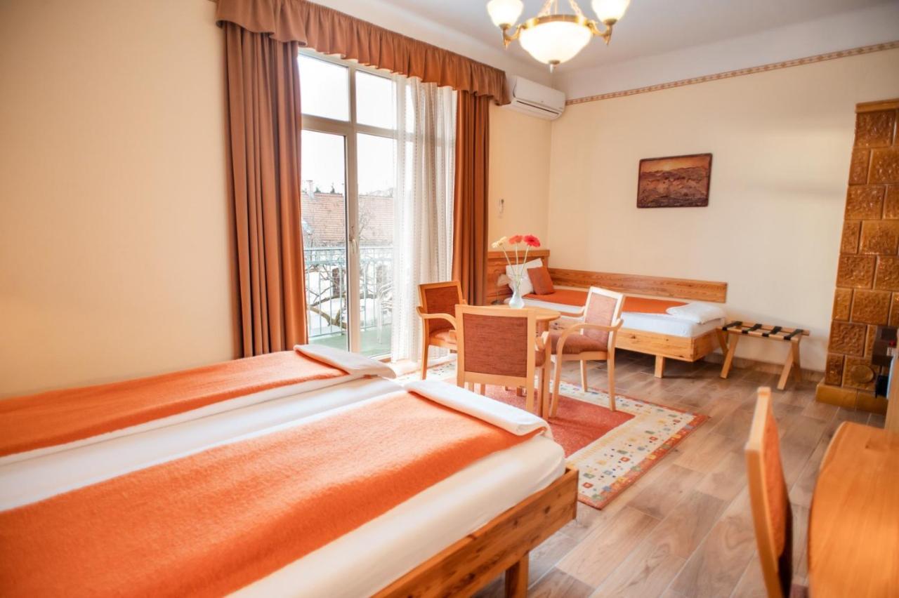 Manzard Panzio Budapest