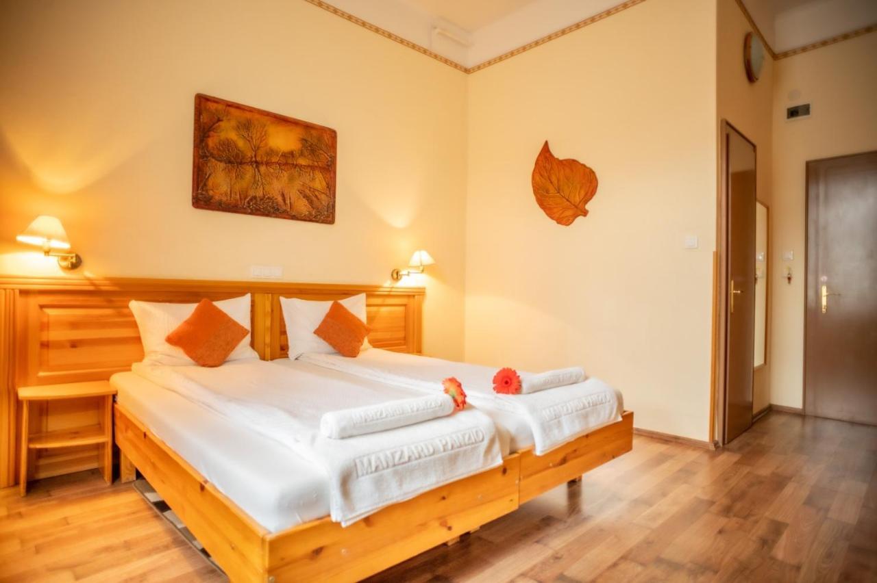 Bed & Breakfast Manzard Panzio 3*