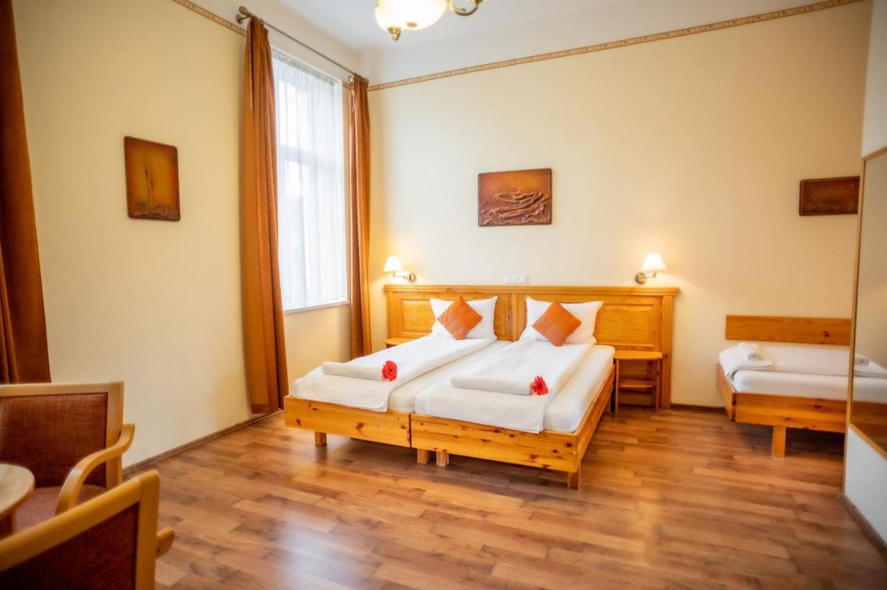 Bed & Breakfast Manzard Panzio Budapest