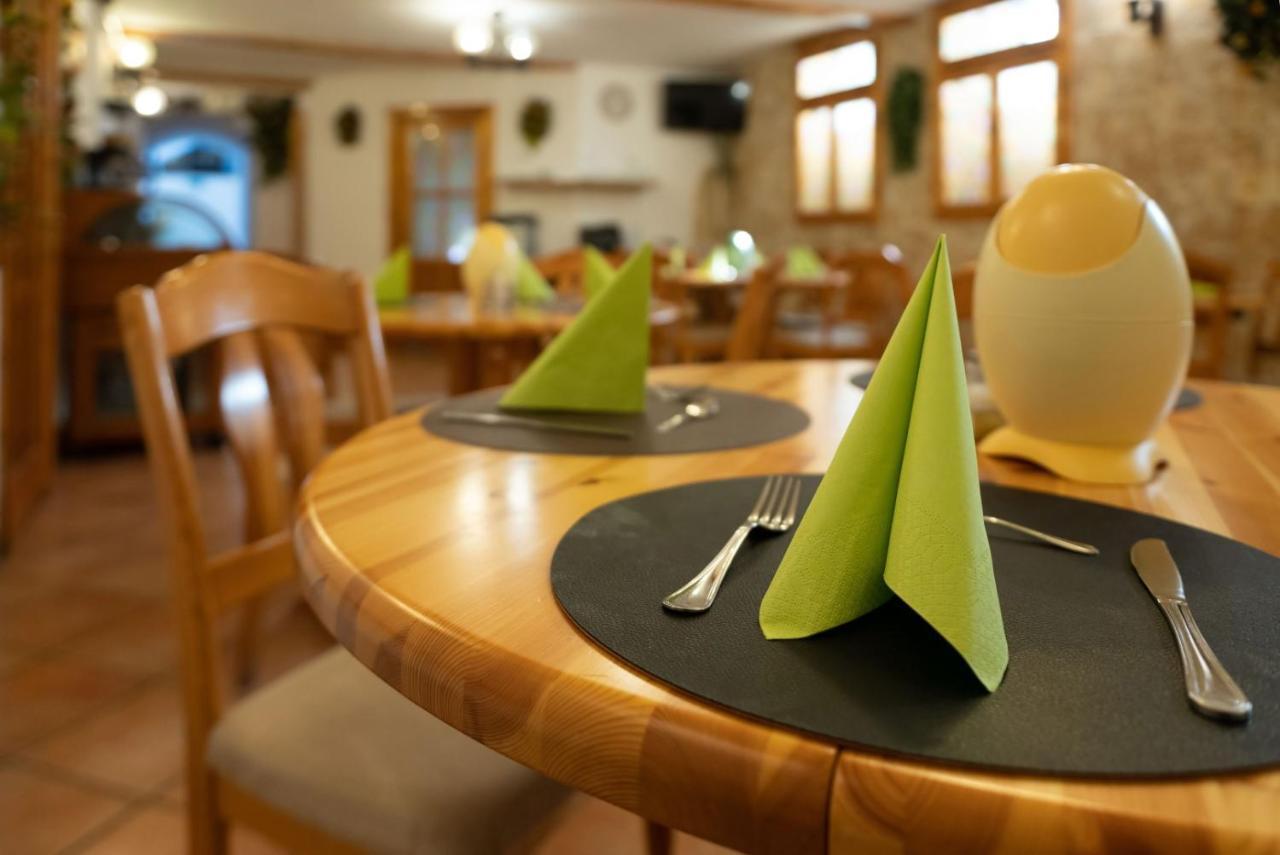 Bed & Breakfast Manzard Panzio 3*