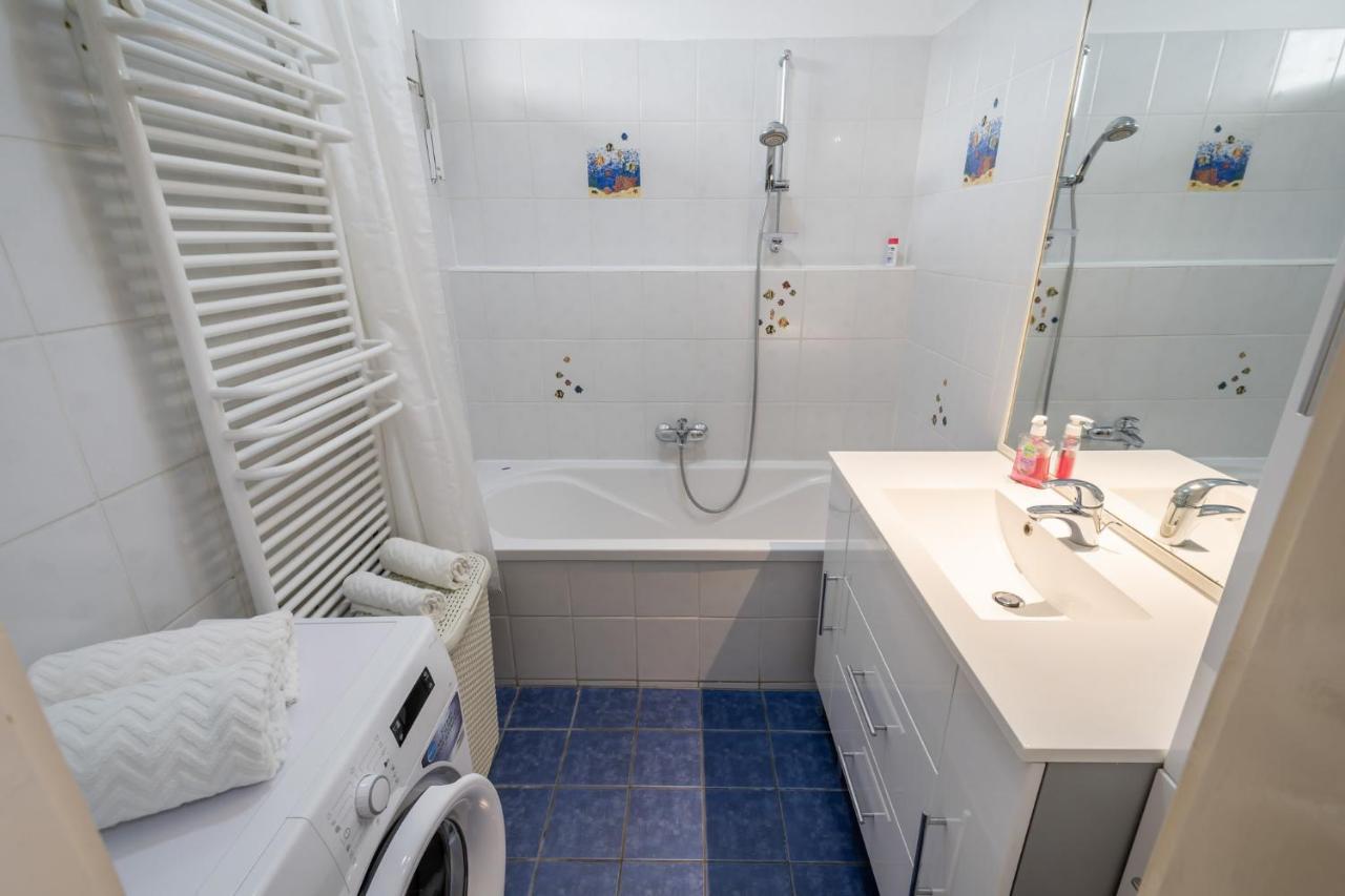 Santos 1214 Apartment Budapest