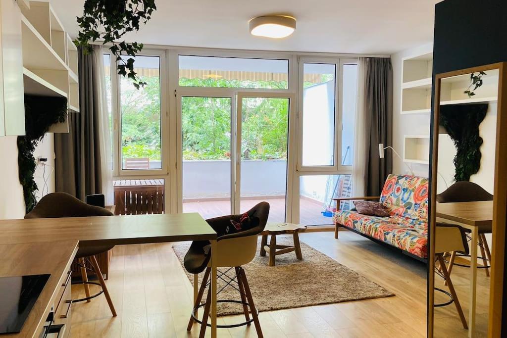 Designer Studio W/xl Balcony * Budapest