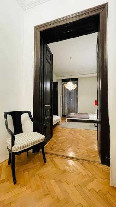 New, 195 Sqm, Full Center Of Apartment *