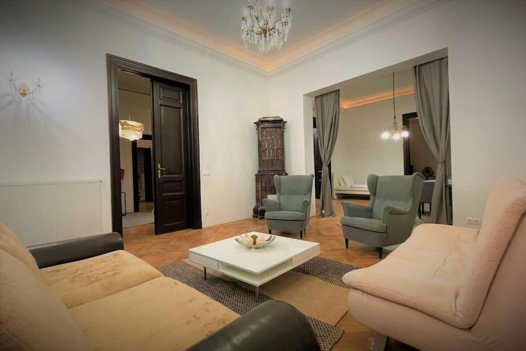 New, 195 Sqm, Full Center Of * Budapest