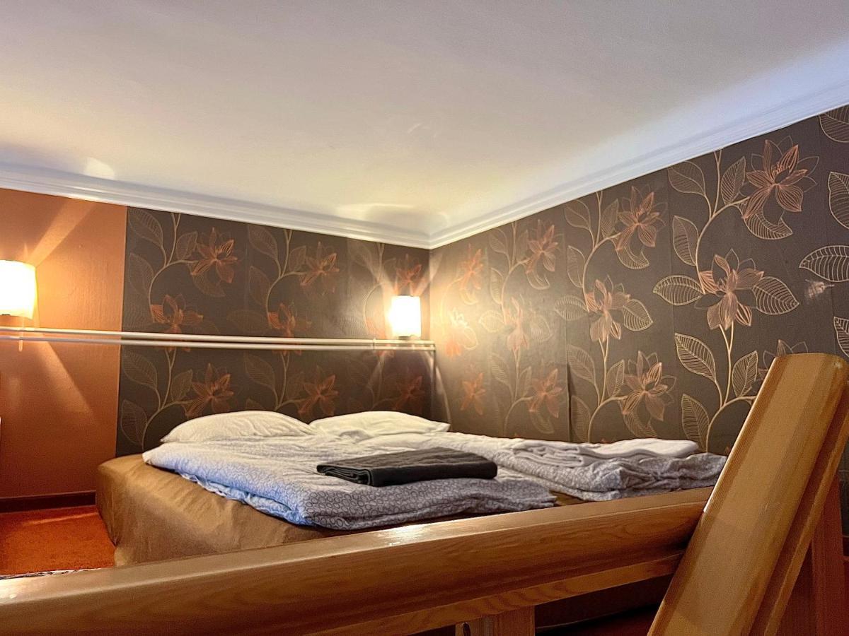 A54: Charming In The Ruin Bar District Apartamento Budapest