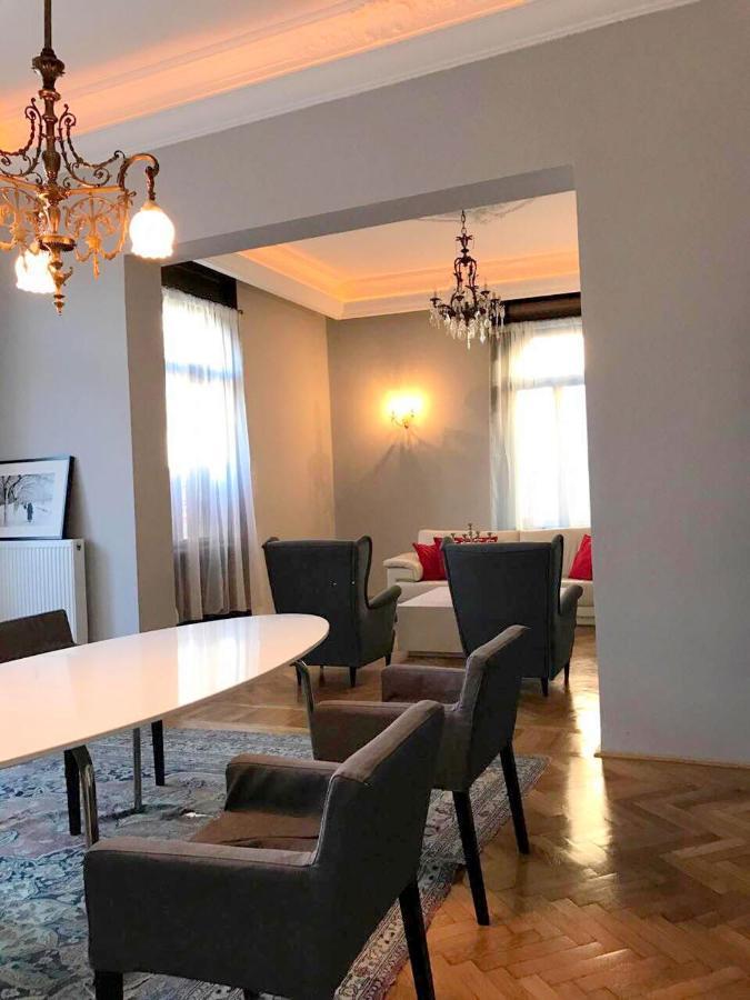 New, 195 Sqm, Full Center Of Apartment