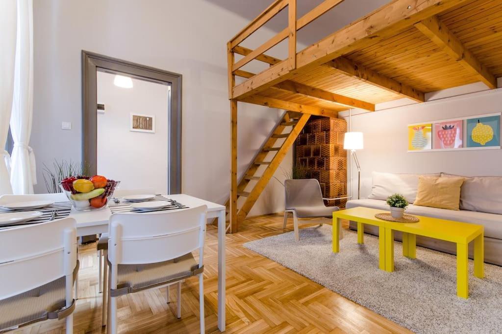 Apartment Sunset Studio. *