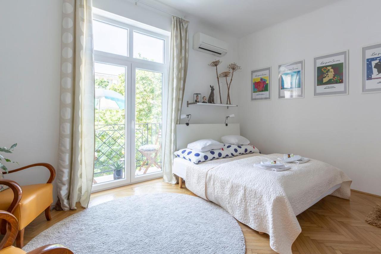 Gorgeous Flat Right Near The Center Apartamento