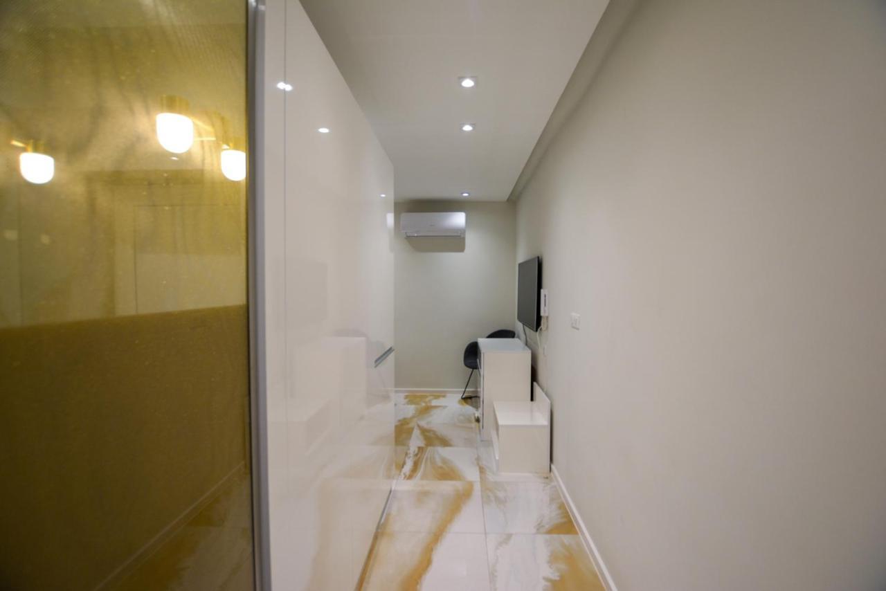 Lägenhet Lion's Den Deluxe Studio Budapest