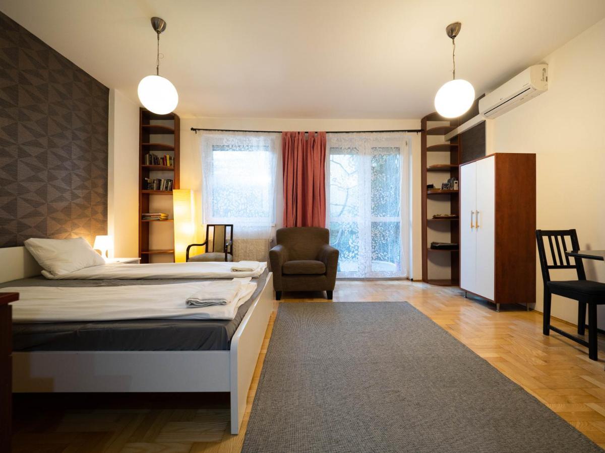 Super Cute With Terrace Next To Gozsdu Passage Apartment