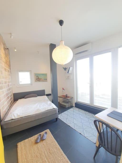 Beauty On The Rooftop With Ac And Rooftop Terrace Apartment *