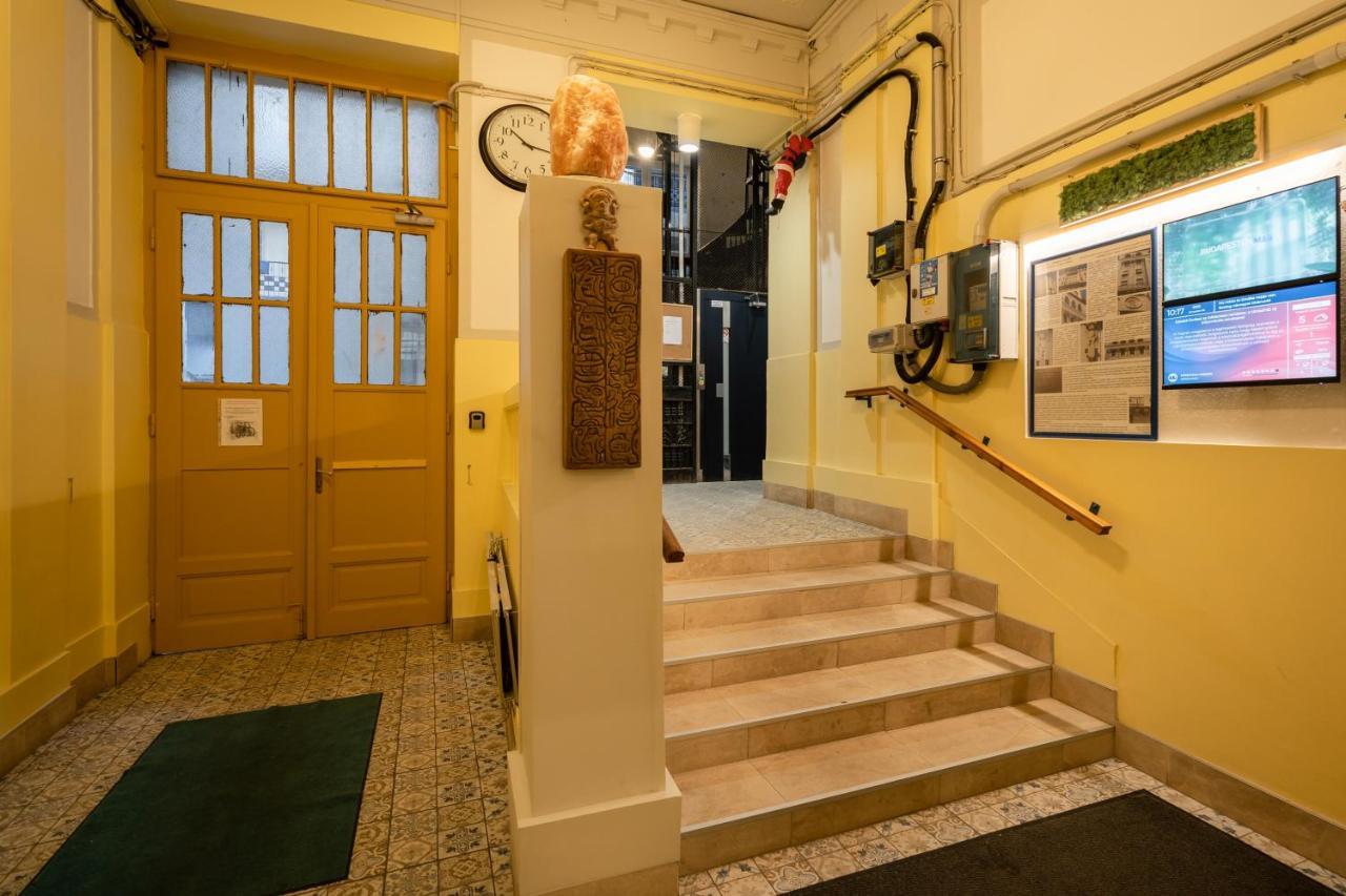 Apartament Delta Curve *