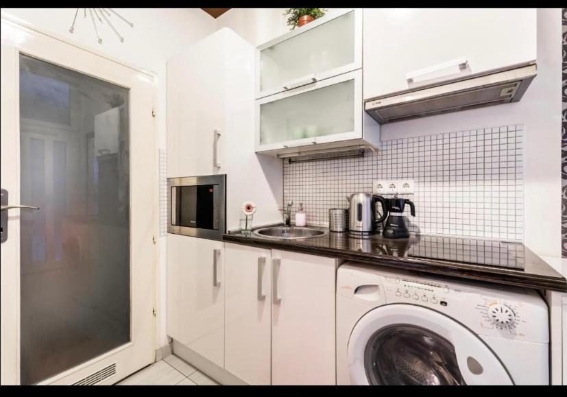 Center Studio With Sauna And Patio Apartamento Budapest